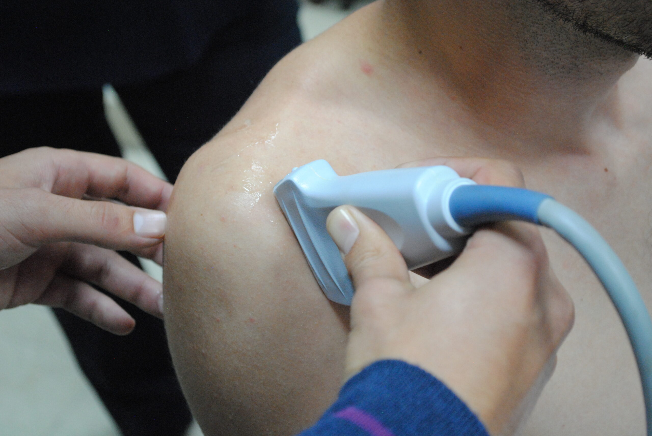 Curso teórico-práctico de ozonoterapia e infiltraciones ecoguiadas del aparato locomotor. Prácticas en cadáveres